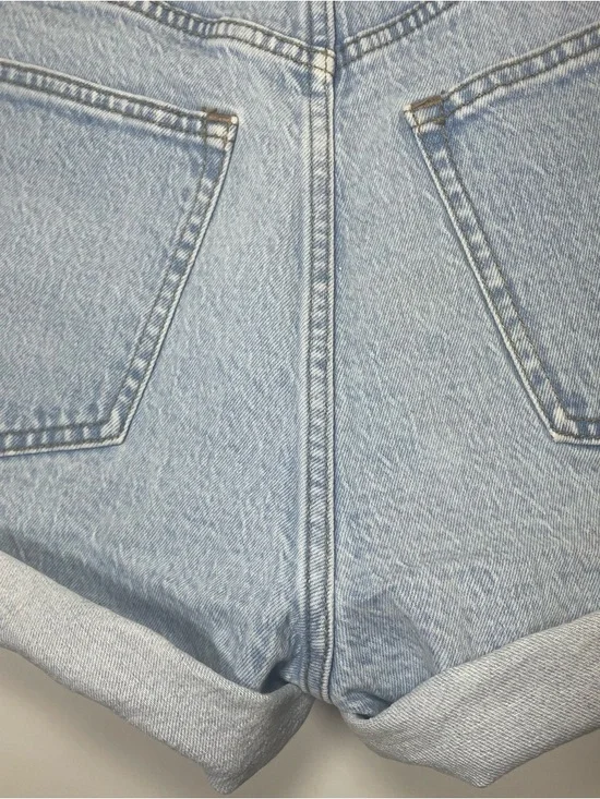 Abercrombie & Fitch Mom Shorts High Rise Light Wash Size 29 (8) Denim - Picture 7 of 15